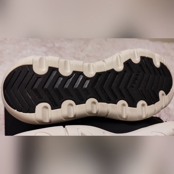 Sorel Explorer II Joan Faux Fur woman's size 7 - Picture 4 of 12